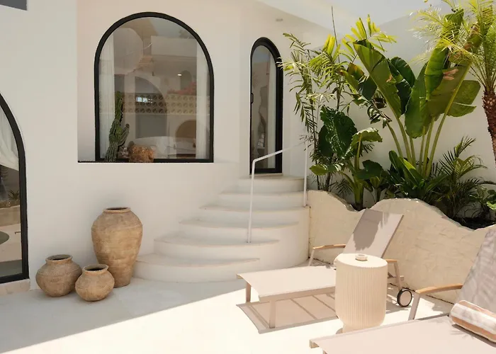 Villa Casa Cherish 2 Bedroom Pool *