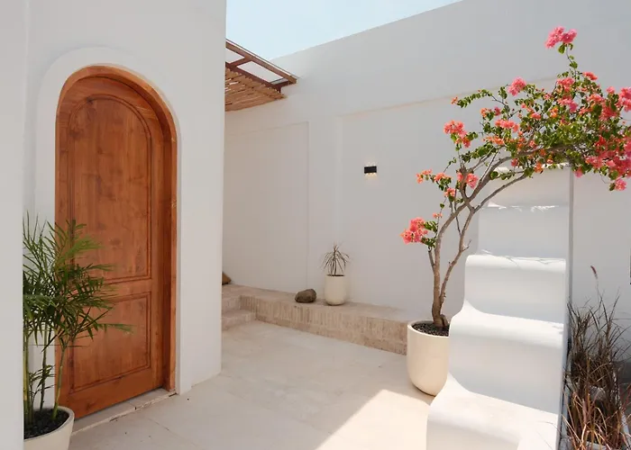 Casa Cherish 2 Bedroom Pool *
