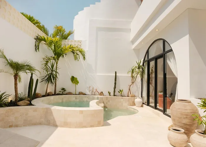 Casa Cherish 2 Bedroom Pool *