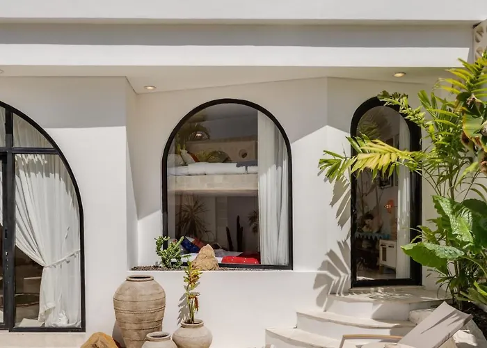 Casa Cherish 2 Bedroom Pool *